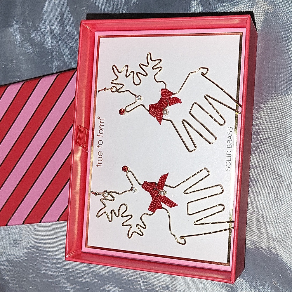 Rudolph reindeer dangle earrings BNIB